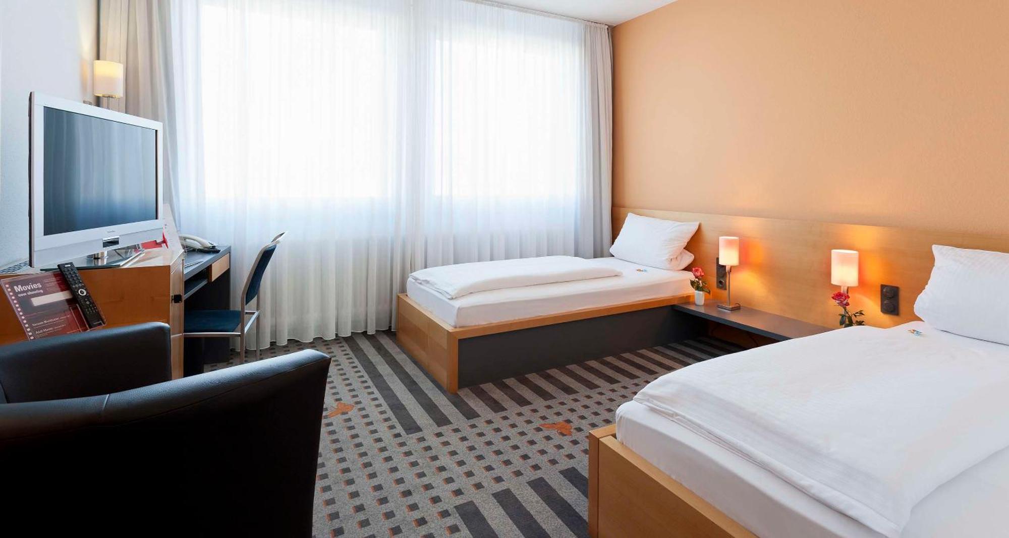Best Western Hotel Am Europaplatz Königsbrunn Dış mekan fotoğraf
